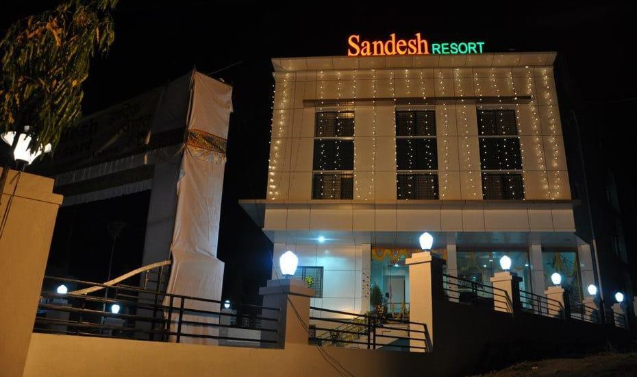 Sandesh Resort Wai Exterior photo